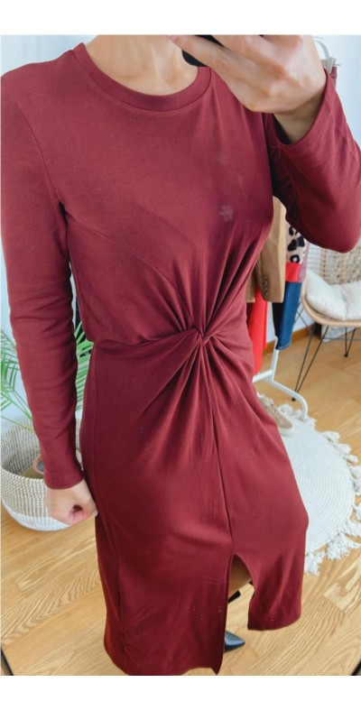 Vestido midi nudo en cintura