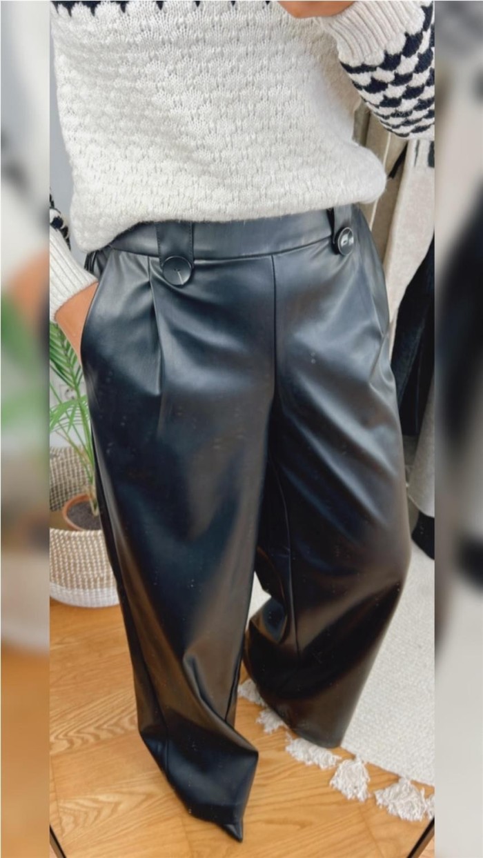 Pantalón polipiel culotte