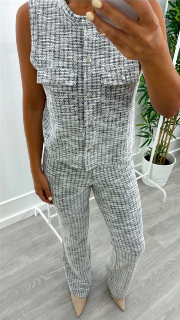 CHALECO TEJIDO  CHANEL GRIS