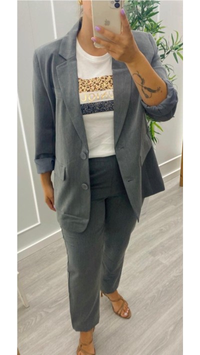 CHAQUETA TRAJE GRIS OVERSIZE 2