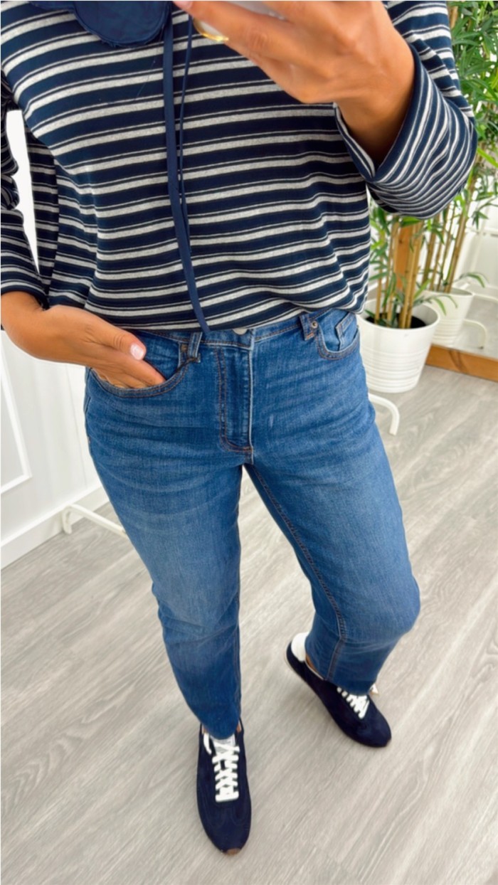 CAMISETA RAYAS CUELLO BEBÉ AZUL MARINO Y MARRÓN CAMISETA RAYAS CUELLO BEBÉ AZUL MARINO Y MARRÓN