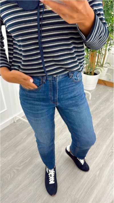 CAMISETA RAYAS CUELLO BEBÉ AZUL MARINO Y MARRÓN