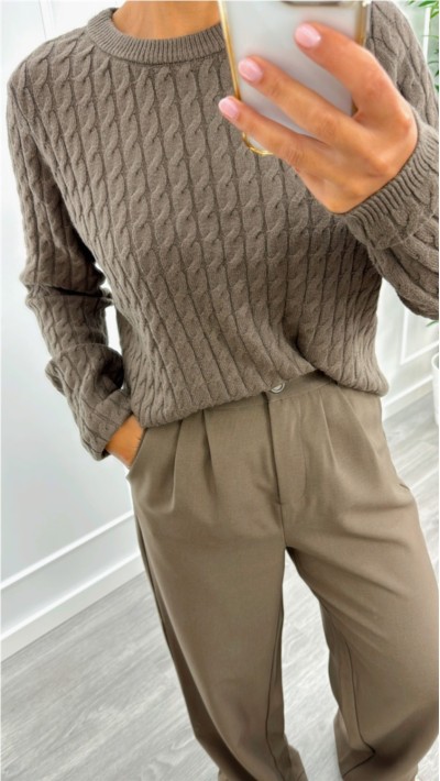 pantalon pinzas color topo tela