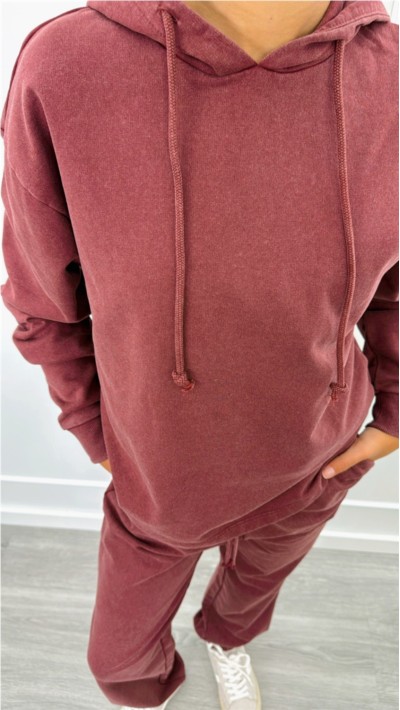 sudadera capucha burdeos con bolsillos