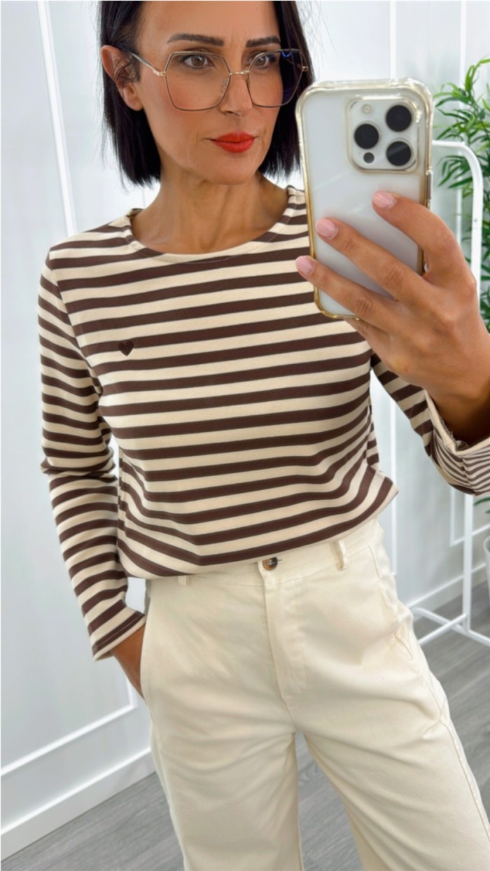 Pantalón mon fit beige, burdeos y marrón