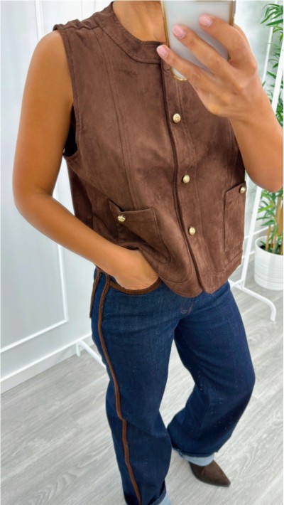 pantalon vaquero oscuro detalle trenza marrón serraje 2