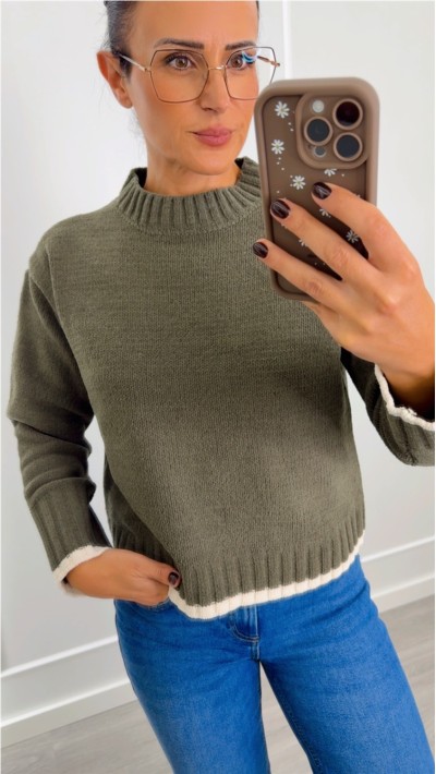 Jersey verde militar cuello redondo tejido chinilla