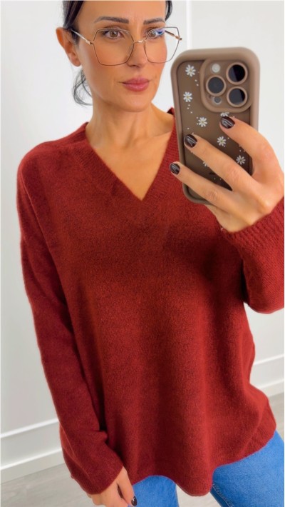 jersey cuello pico oversize rayas y liso color burdeos, beige y rayas