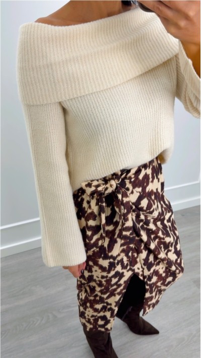 jersey cuello barco beige