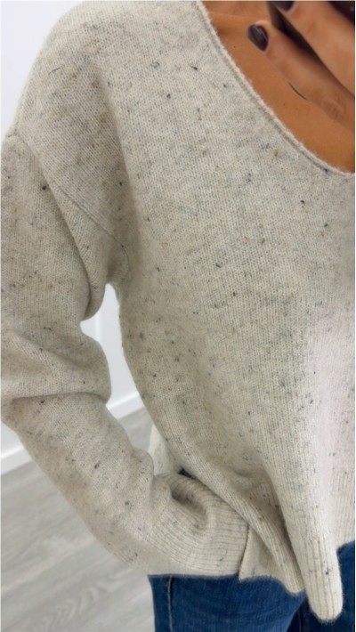 jersey cuello pico abertura lateral mezclilla gris, beige y burdeos 2