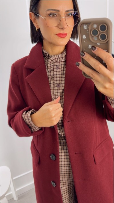 abrigo largo paño con bolsillo solapa , en gris y burdeos