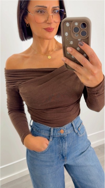 TOP ESCOTE CRUZADO MARRÓN CHOCO 2