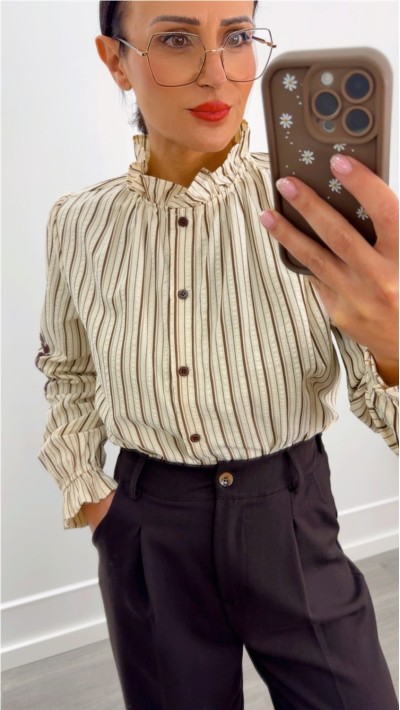 BLUSA RAYAS CON BORDADO FLORES MANGA