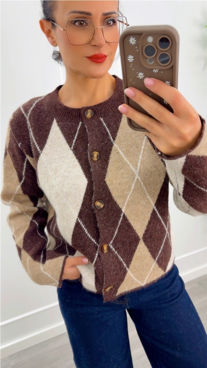 chaqueta rombos, marrón con beige y burdeos con gris, punto suave y ca
