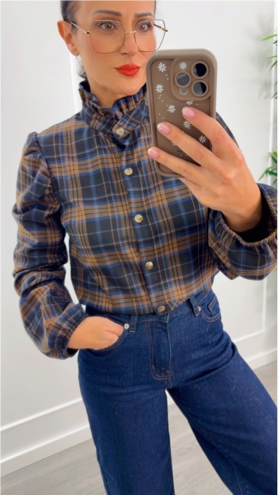 blusa cuello mao cuadros azul, negro y marrón botones click 2
