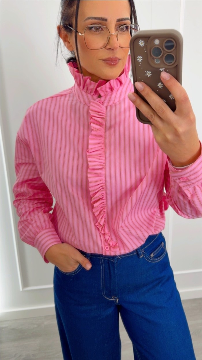 blusa cuello con volante , rayas azul y rojo y rosa y camel, oversize