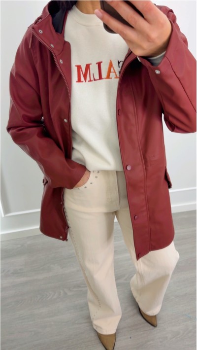 CHUBASQUERO TRES CUARTOS CON CAPUCHA