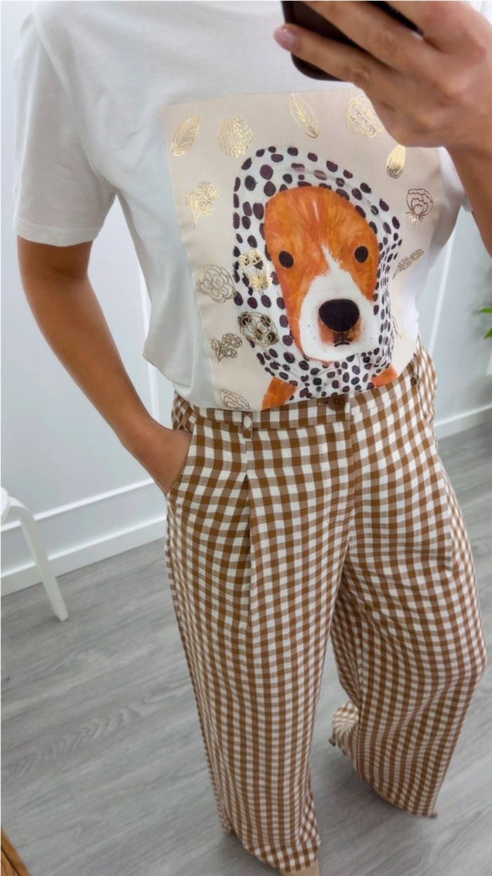 pantalón fluído cuadro vichy camel y azul marino