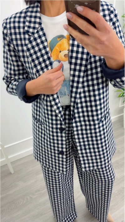 pantalón fluído cuadro vichy camel y azul marino