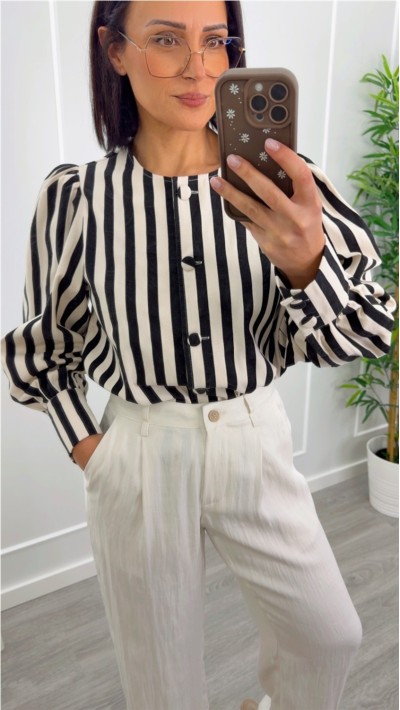 blusa rayas blanco y negromanga abullonada