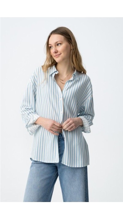 camisa fluída rayas y lisa, tejido suave