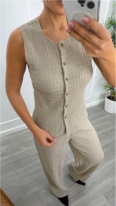 PANTALÓN FLUÍDO CÓMODO CON GOMA EN CINTURA