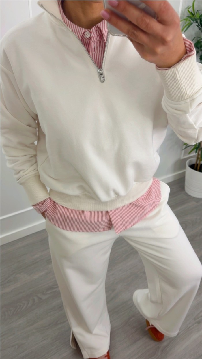 CHANDAL SUDADERA MÁS PANTALON GRIS Y BLANCO CON PANTALÓN FLUÍDO Y DETA