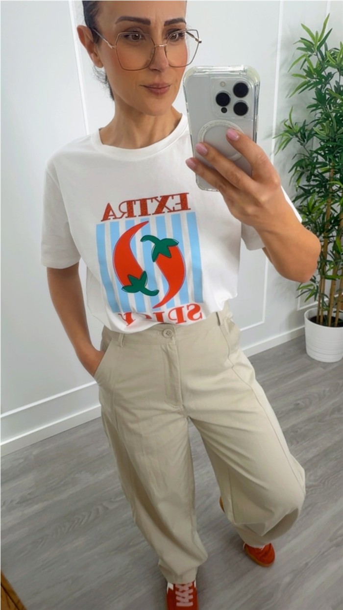 PANTALÓN BARREL TELA BOLSILLO LATERAL