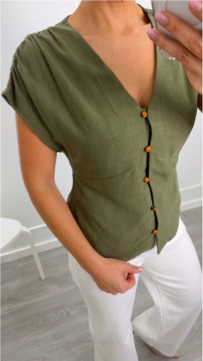 BLUSA LINO ESCOTE PICO CORTE DEBAJO PECHO