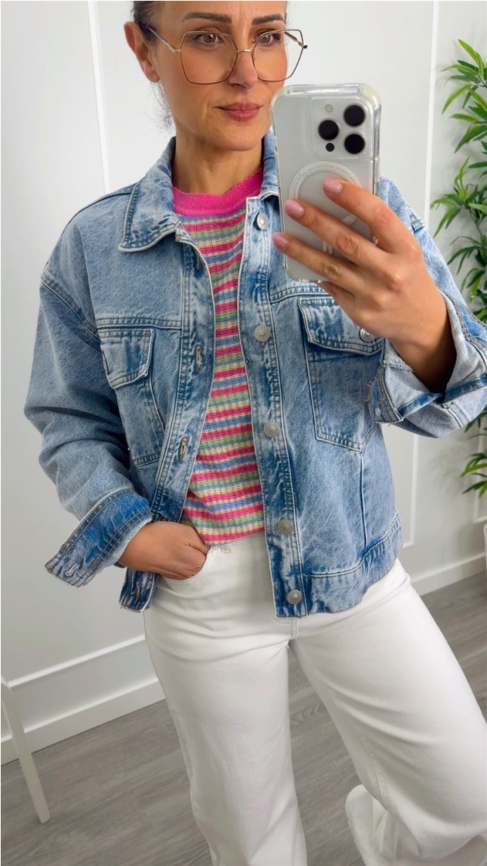 CAZADORA VAQUERA CORTE CUADRADO BOLSILLO CUADRADOS