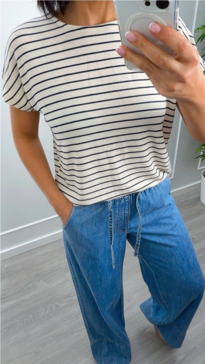 PANTALÓN VAQUERO FLUÍDO CON GOMA EN CINTURA BOLSILLO LATERAL