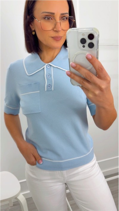 POLO AZUL CLARITO PUNTO SUAVE RIBETE EN BLANCO