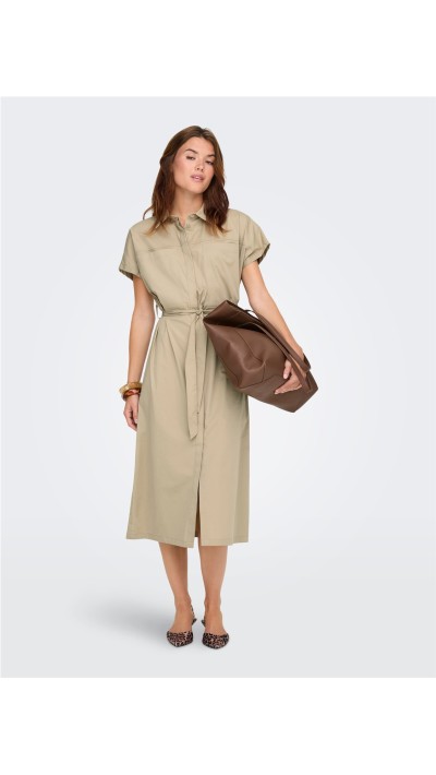 VESTIDO SAFARI DETALLE BOLSILLO PECHERA TELA GABARDINA BEIGE 2