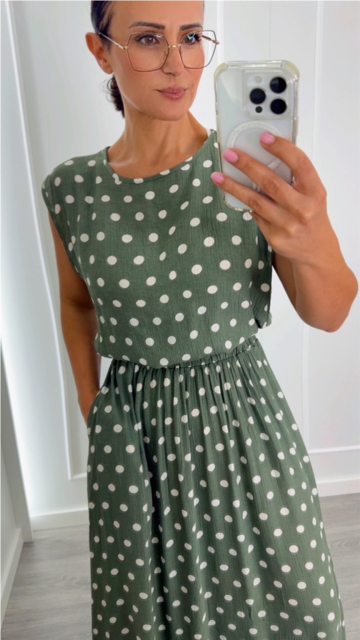 BLUSA VERDE TOPOS BLANCOS GOMA EN CINTURA