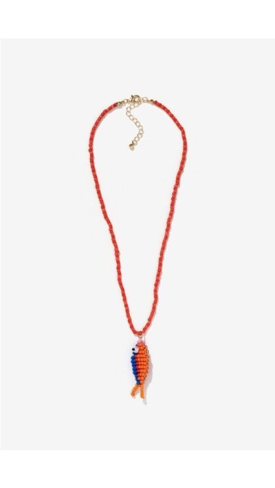 Collar fino con cuentas en naranja y colgante en forma de pez con deta 2