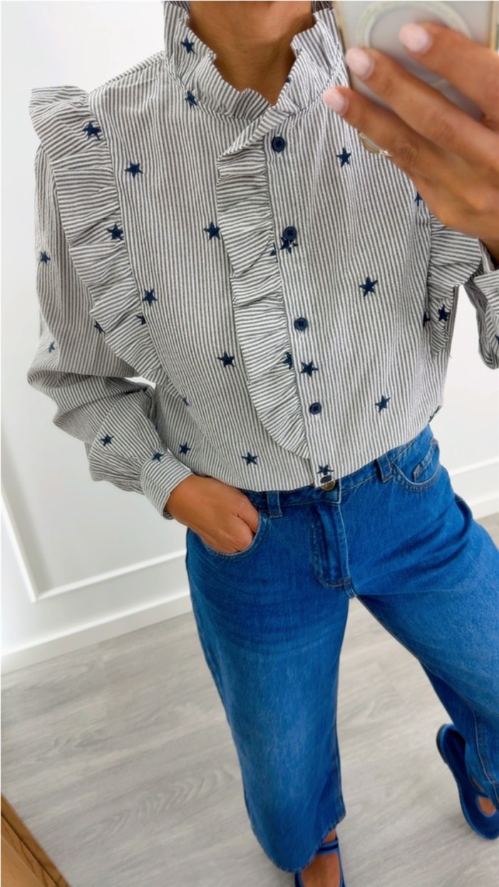 BLUSA ESTRELLAS BORDADO