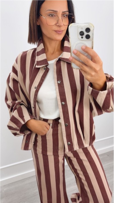 bomber de rayas azul con gris y burdeos con rosa