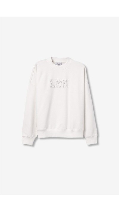 SUDADERA BLANCA DETALLE