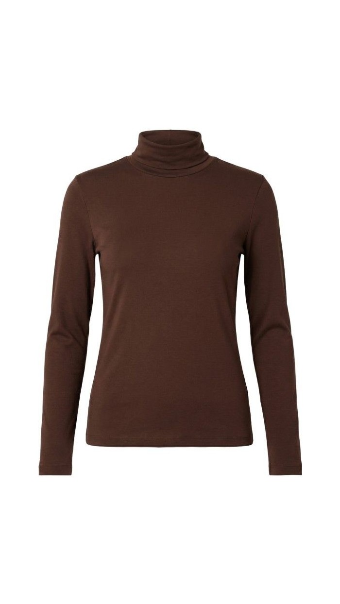 CAMISETA CUELLO BASIC